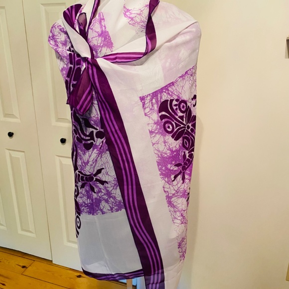 Hand Painted Pareo Coverup - Picture 4 of 17